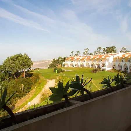 Willa Liiiving In Nazare | Bay View Villas *