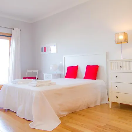 Willa Liiiving In Nazare | Bay View Villas Nazaré